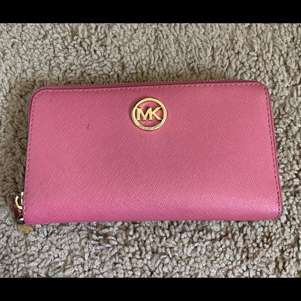 Michael Kors wallet